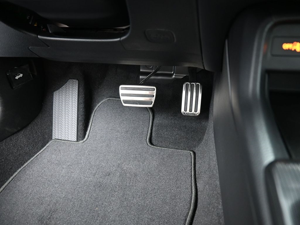 2026 Honda Civic Sport photo 22