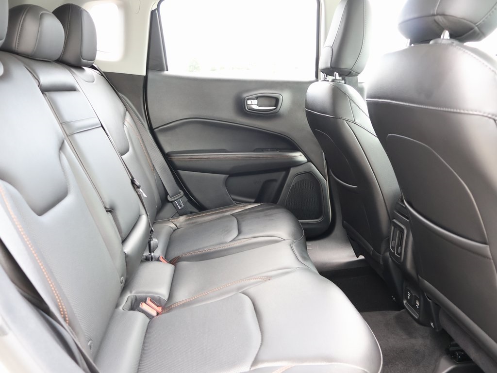 2018 Jeep Compass Limited photo 11