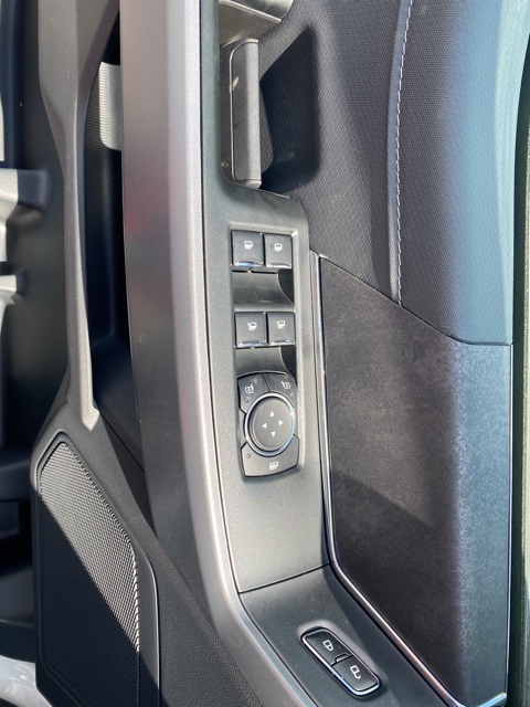 2025 Ford F-150 XLT photo 20