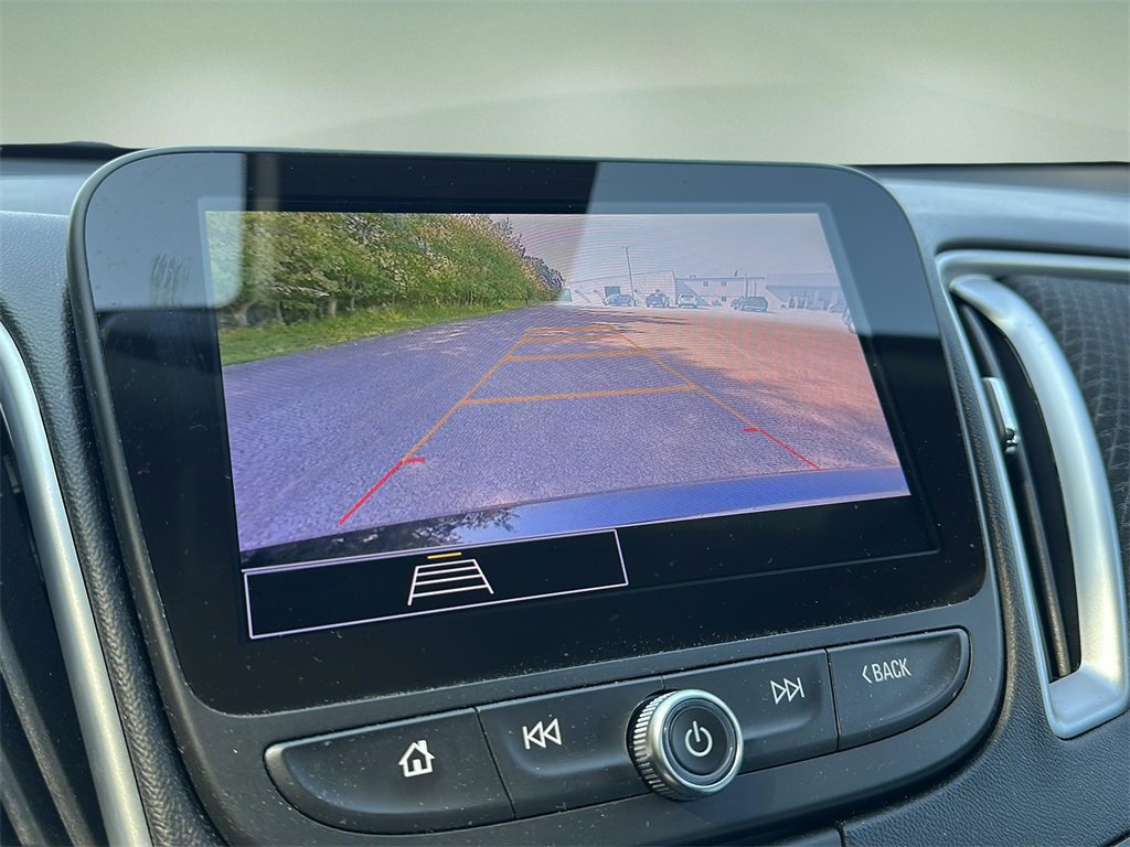 2024 Chevrolet Malibu LS photo 12