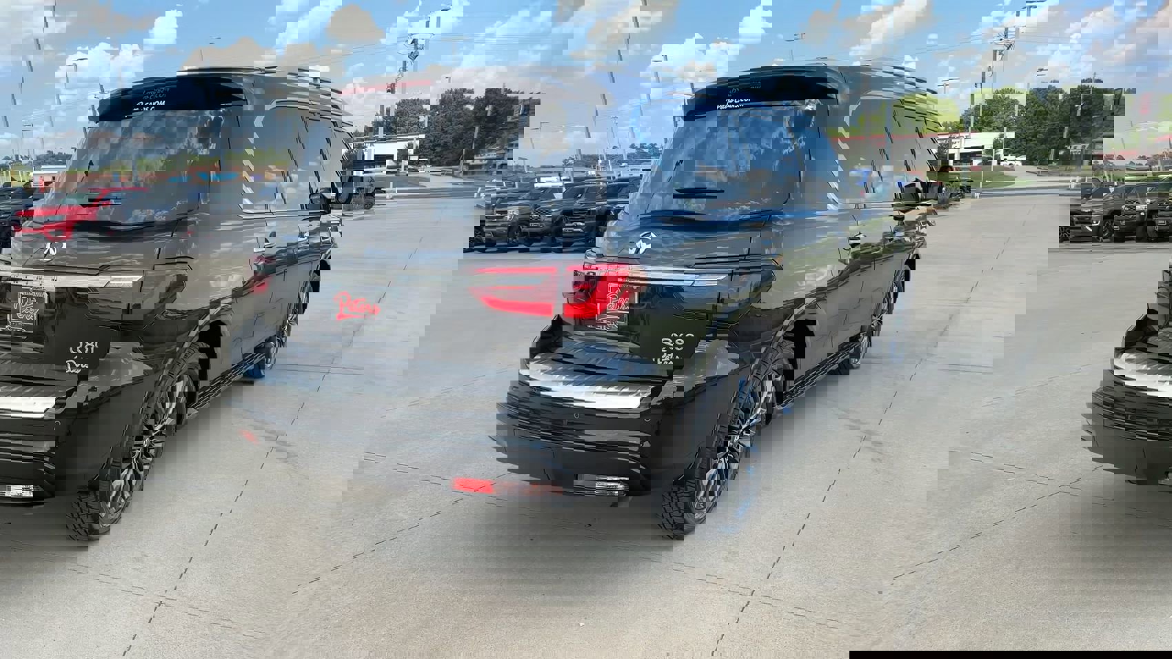 2024 Infiniti QX80 Premium Select photo 8