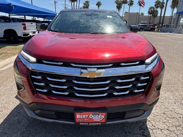 2026 Chevrolet Equinox LT photo 2