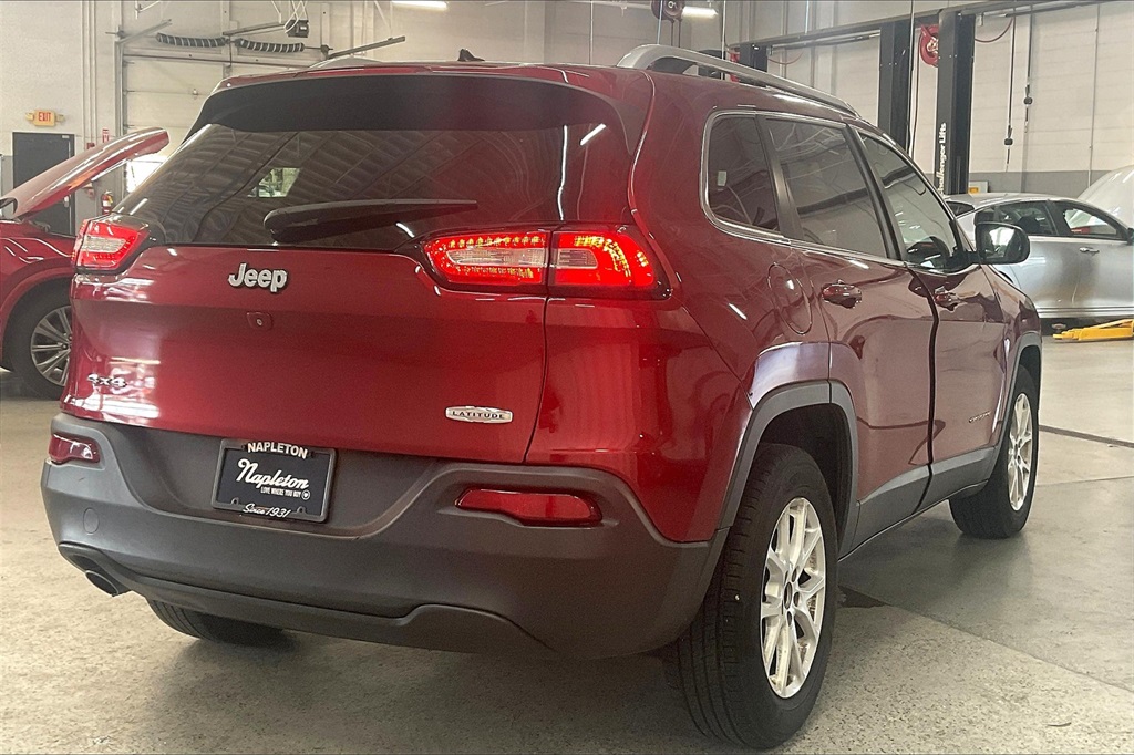 2015 Jeep Cherokee Latitude photo 10