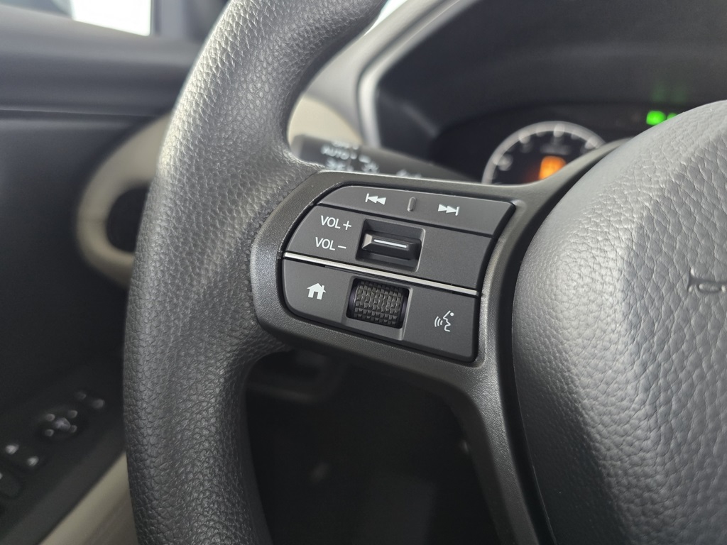 2026 Honda HR-V LX photo 31