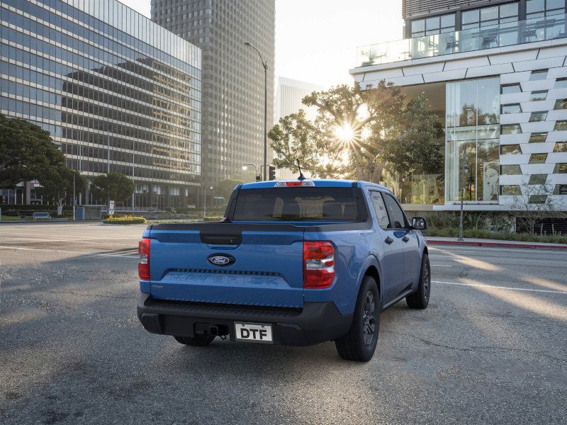 2025 Ford Maverick XLT photo 4