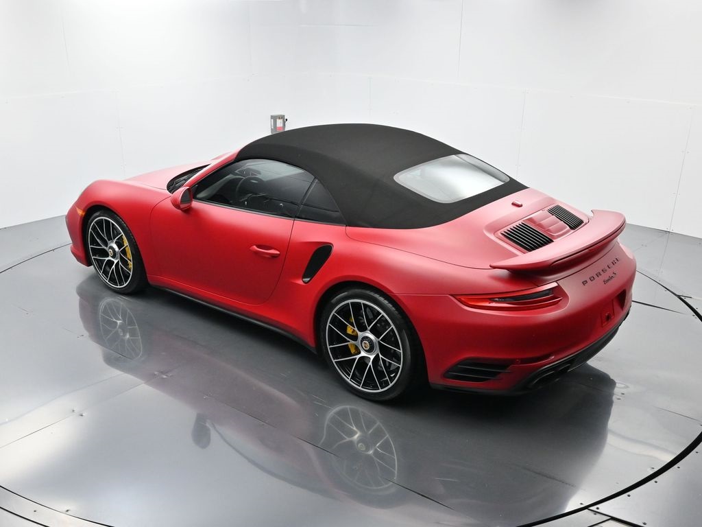 2017 Porsche 911 Turbo S photo 35