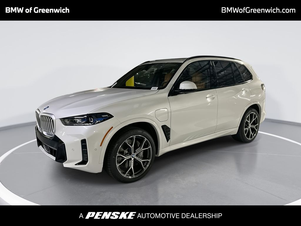 2026 BMW X5 50e's photo