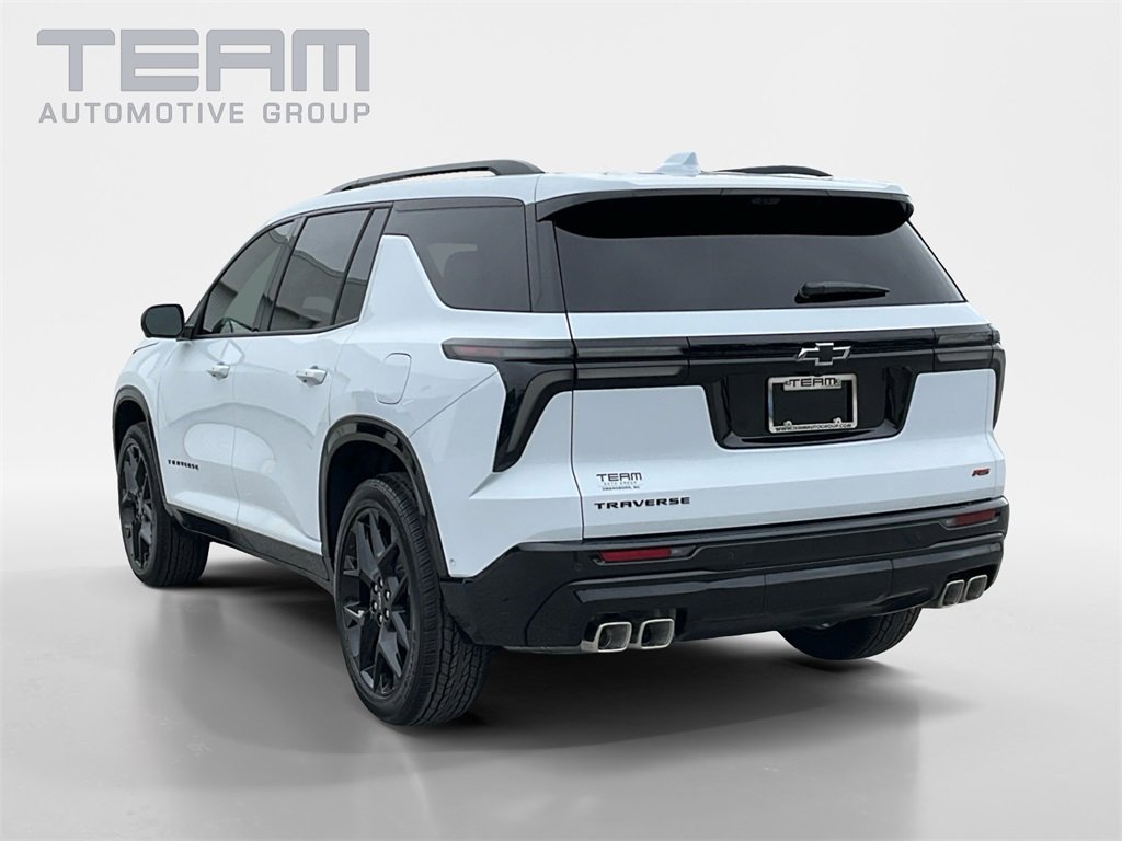 2026 Chevrolet Traverse RS photo 3