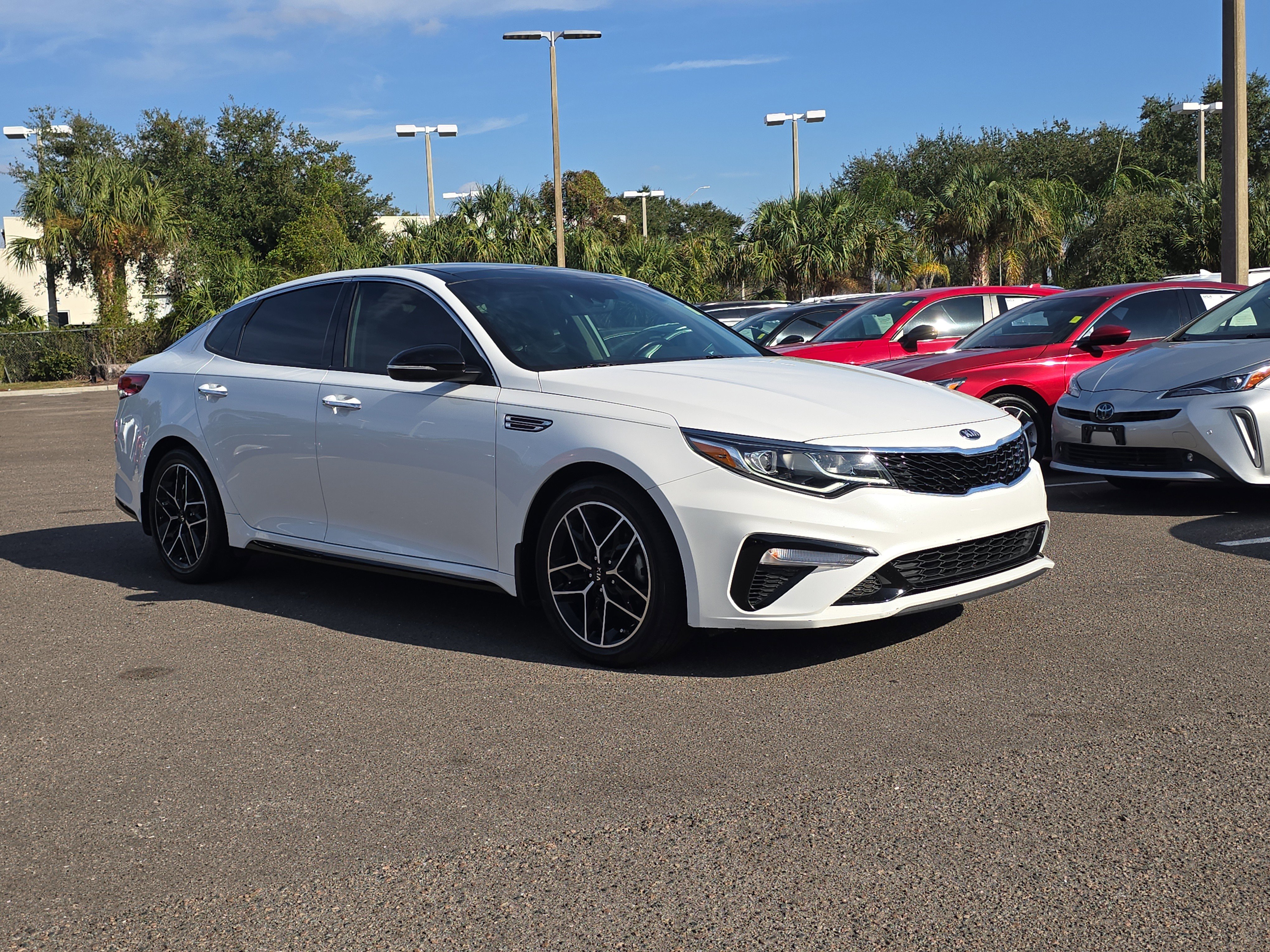 Used 2020 Kia Optima SE with VIN 5XXGT4L33LG441921 for sale in Zephyrhills, FL