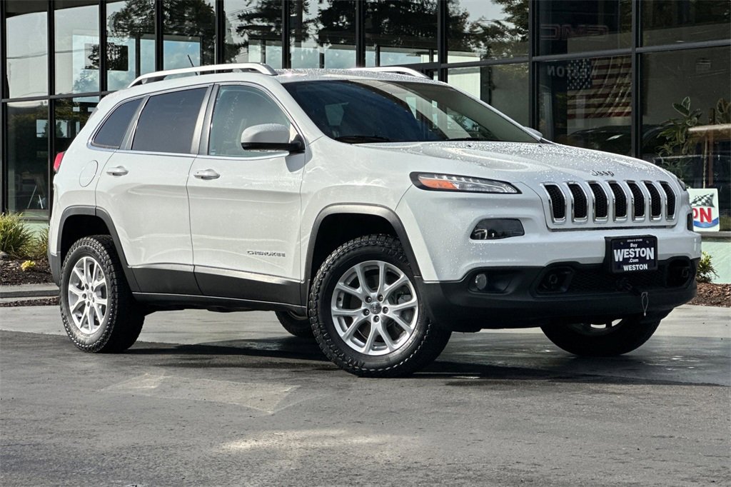 Used 2015 Jeep Cherokee Latitude with VIN 1C4PJMCS3FW651595 for sale in Gresham, OR