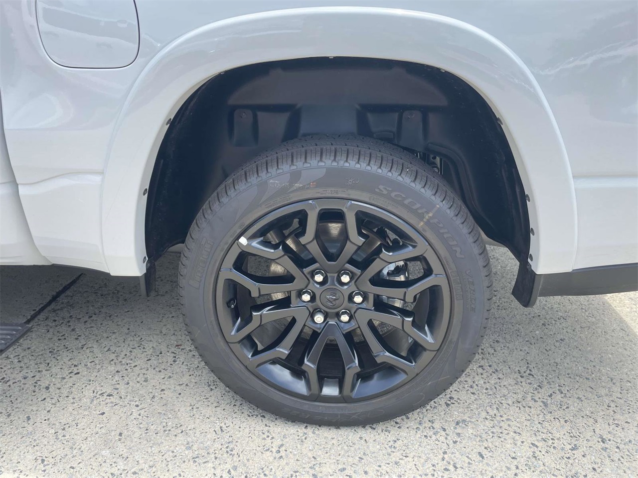 2025 Ram 1500 Limited photo 31