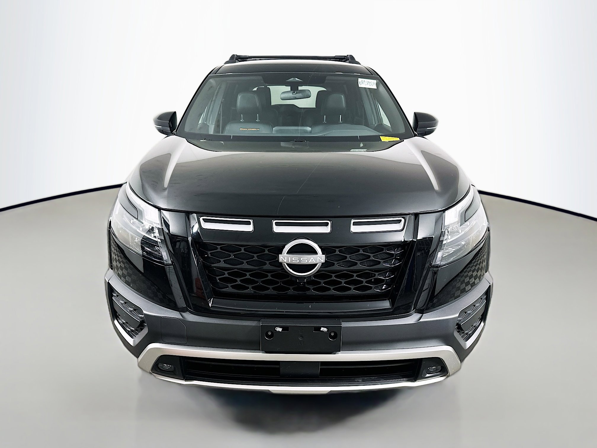 2024 Nissan Pathfinder Rock Creek photo 2