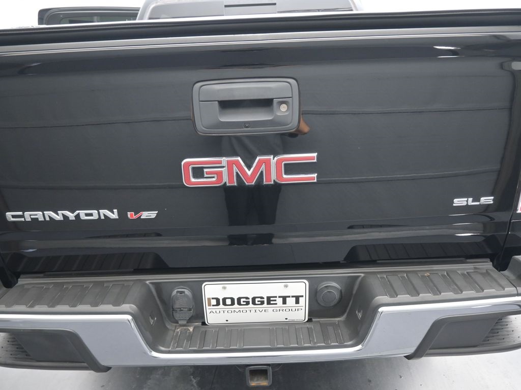 2018 Gmc Canyon SLE photo 16