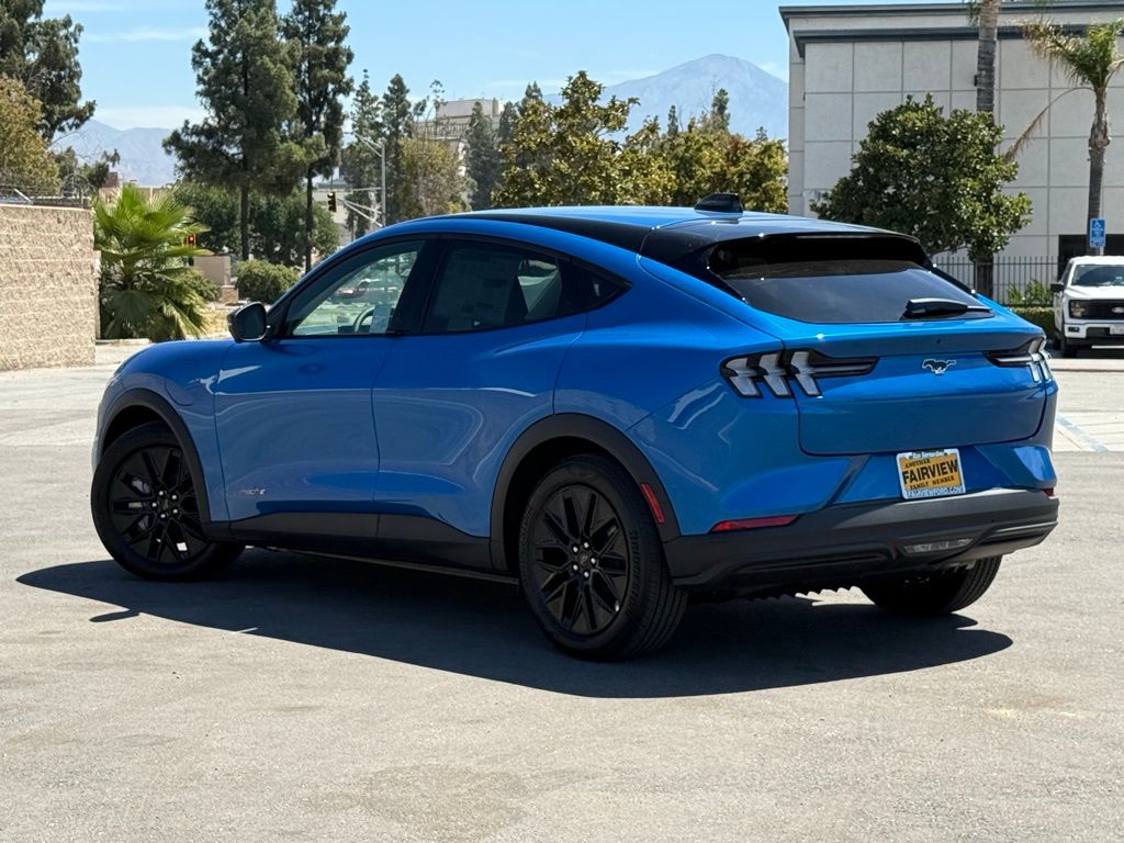 2025 Ford Mustang Mach-E Select photo 4