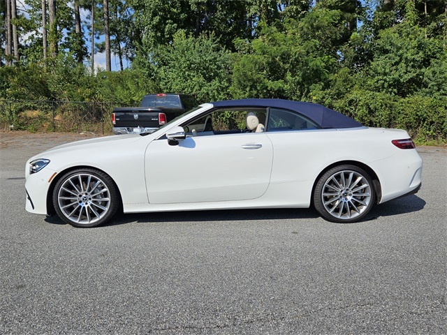 2022 Mercedes Benz E 450 photo 4