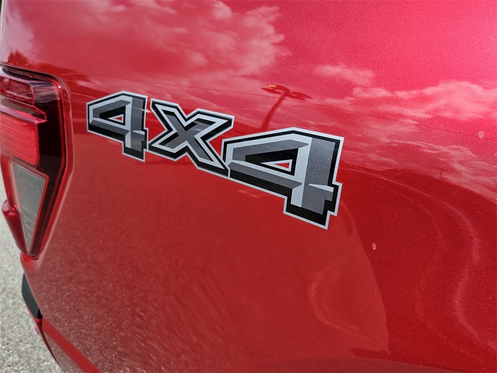 2025 Ford F-150 XLT photo 32
