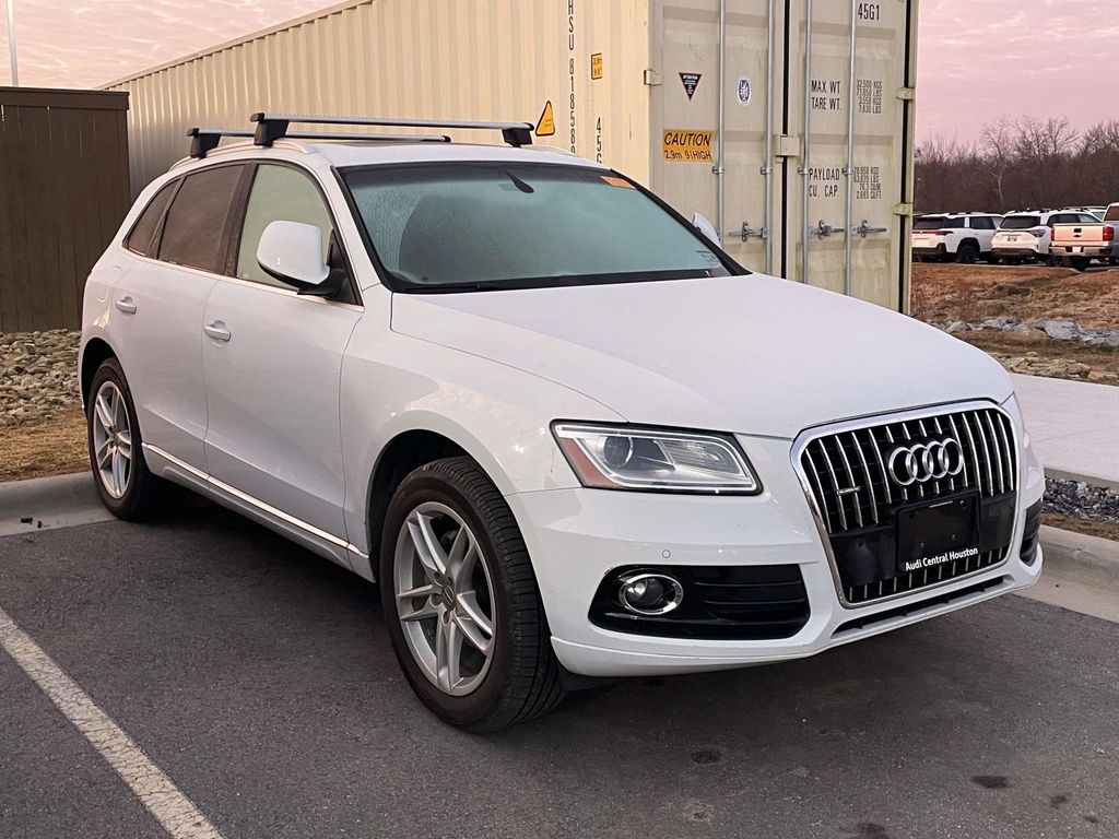 2015 Audi Q5 Premium Plus's photo