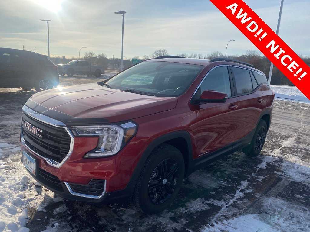 2022 GMC Terrain SLE's photo