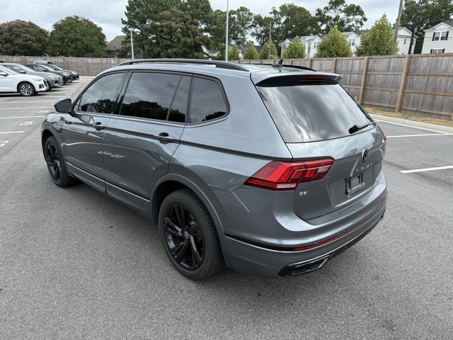 2023 Volkswagen Tiguan SE R-Line Black photo 7