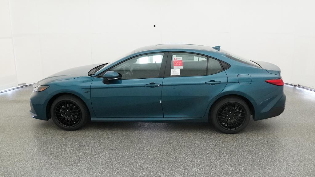 2026 Toyota Camry LE photo 9
