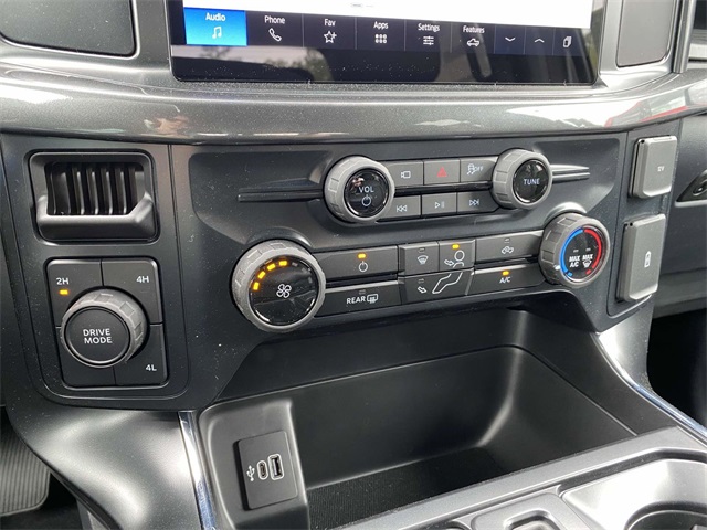 2025 Ford F-150 STX photo 12