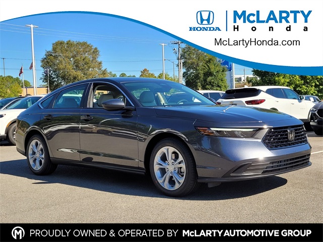 2025 Honda Accord LX's photo