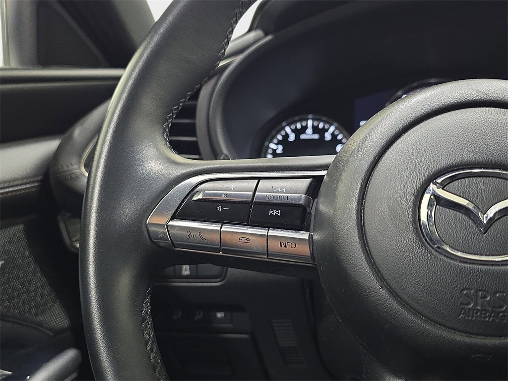 2020 Mazda Mazda3 Preferred Hatchback photo 16