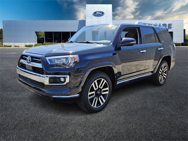 2023 Toyota 4Runner Limited photo 2