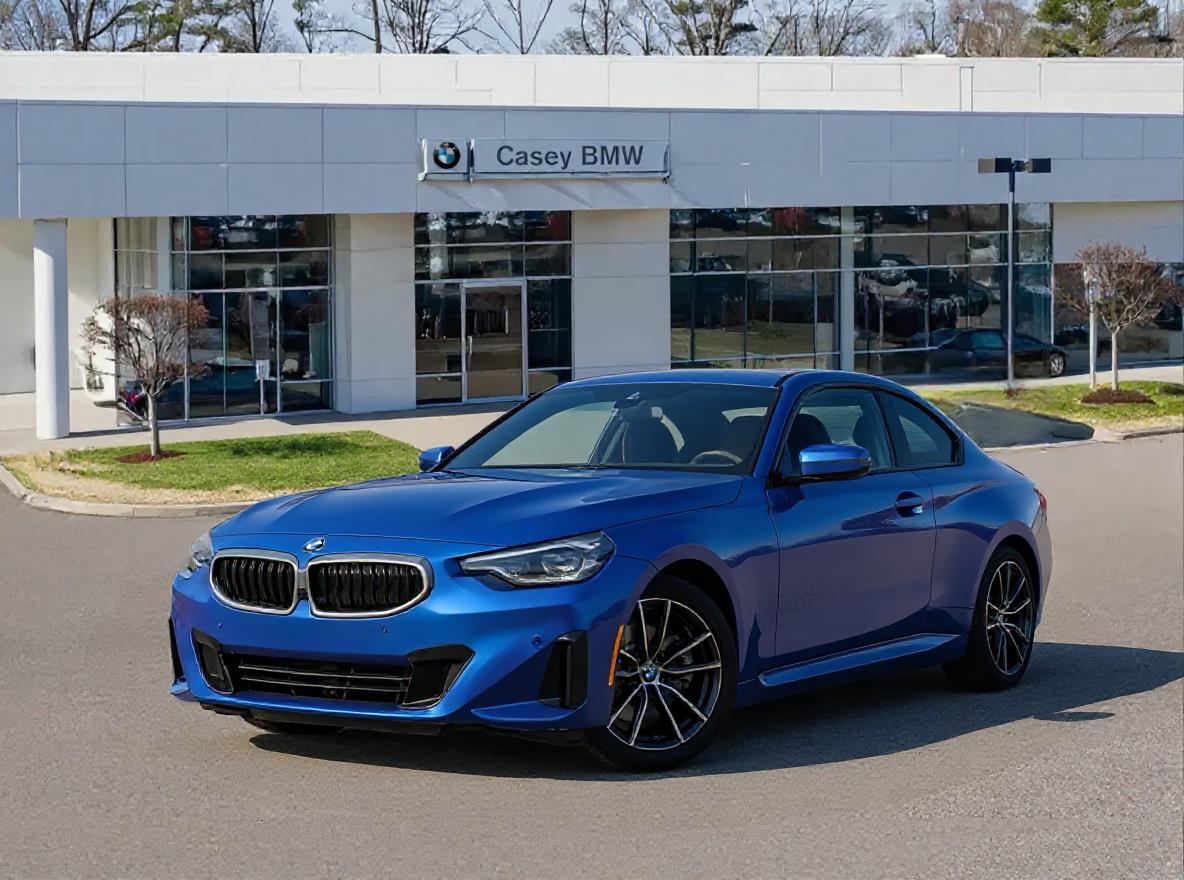 2025 BMW 2 Series 230i's photo