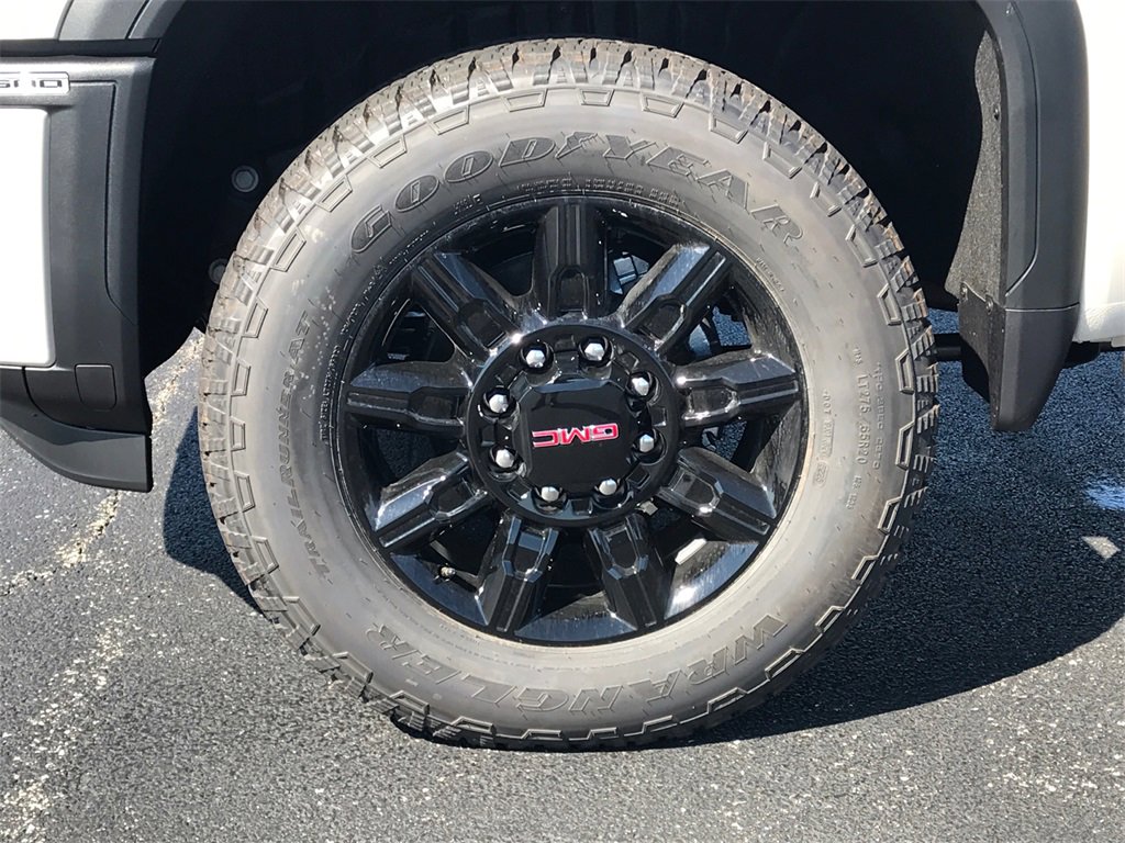 2026 Gmc Sierra 2500 HD AT4 photo 11
