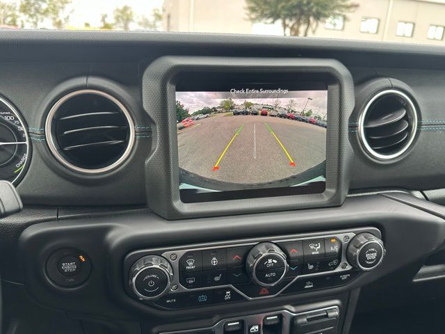 2022 Jeep Wrangler Unlimited Rubicon 4xe photo 28