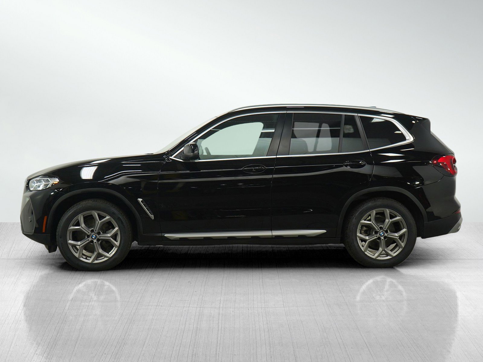 Used 2023 BMW X3 30i with VIN 5UX53DP05P9R86334 for sale in White Bear Lake, Minnesota