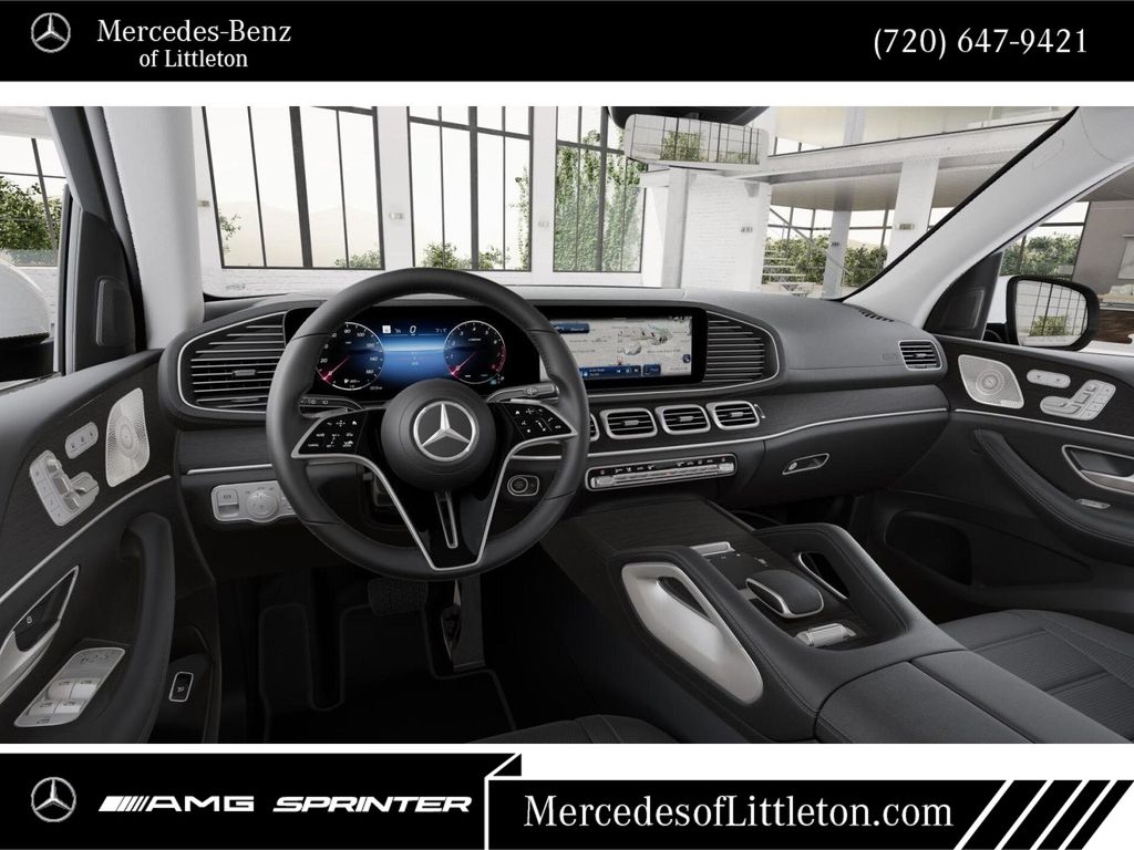 2026 Mercedes Benz GLS 450 4MATIC photo 2