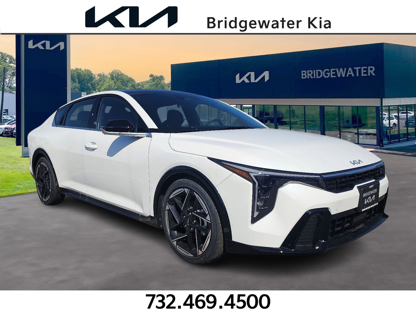 2025 Kia K4 GT-Line's photo