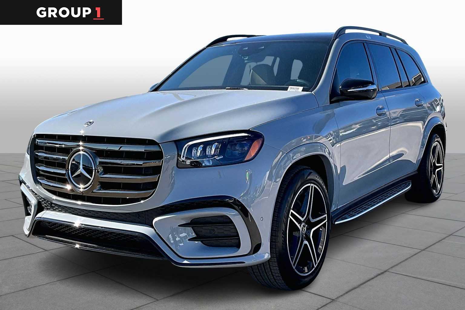 2026 Mercedes-Benz GLS Base's photo
