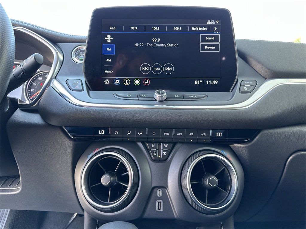 2023 Chevrolet Blazer 2LT photo 3