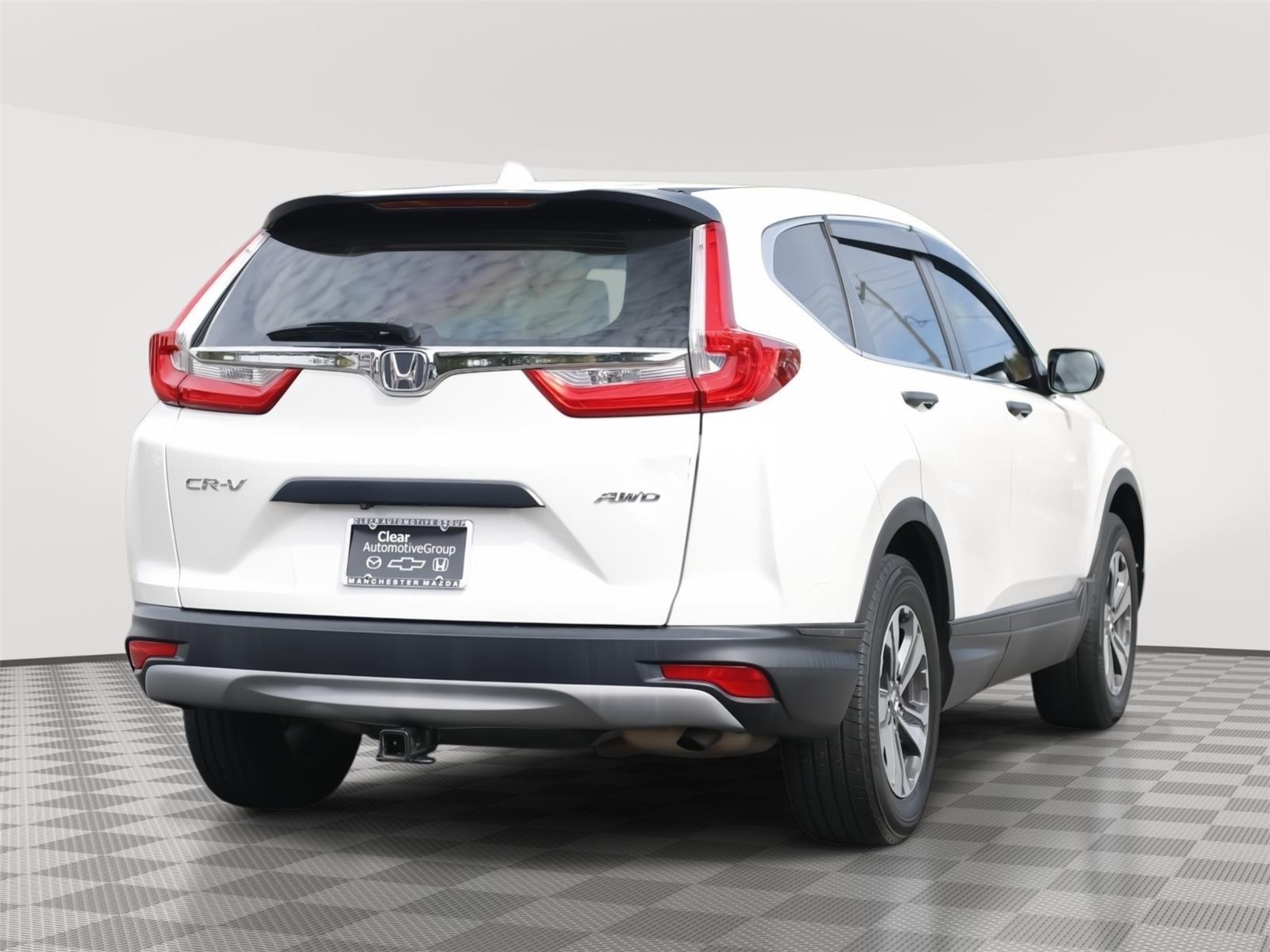 2017 Honda CR-V LX photo 6