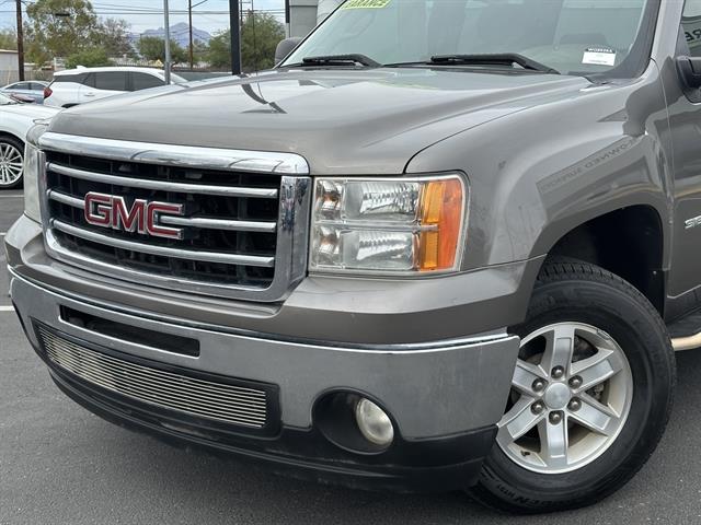 2013 Gmc Sierra 1500 SLE photo 2
