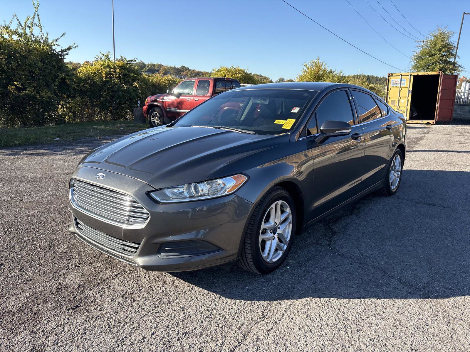 2015 Ford Fusion SE photo 3