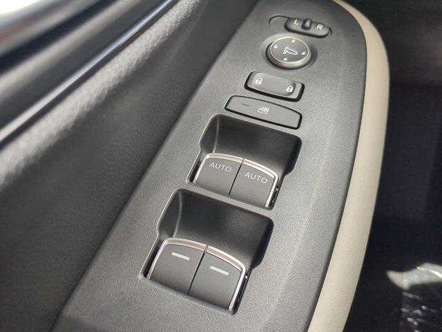 2026 Honda HR-V EX-L photo 18