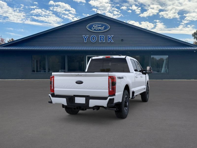 2026 Ford F-350 Lariat photo 3