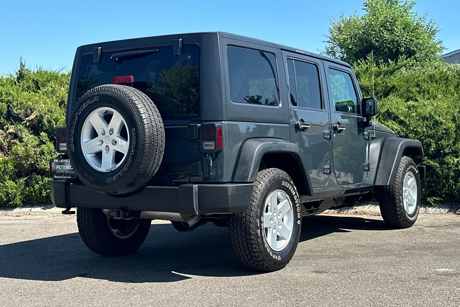 2016 Jeep Wrangler Unlimited Sport photo 4