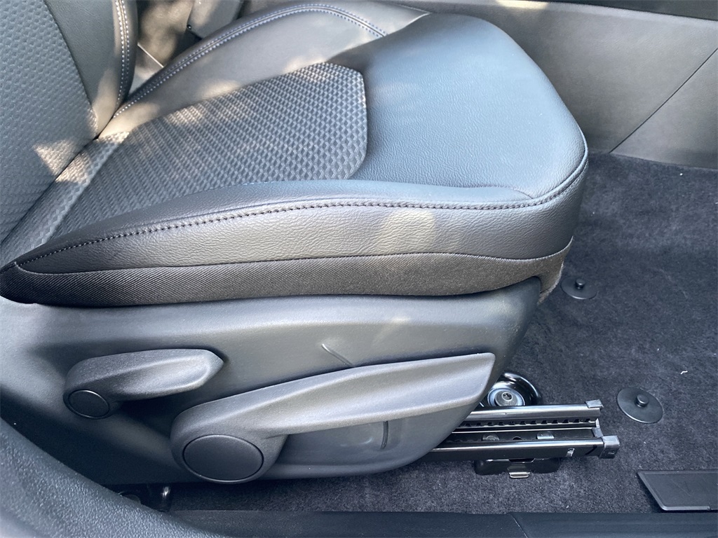 2025 Jeep Compass Latitude photo 37
