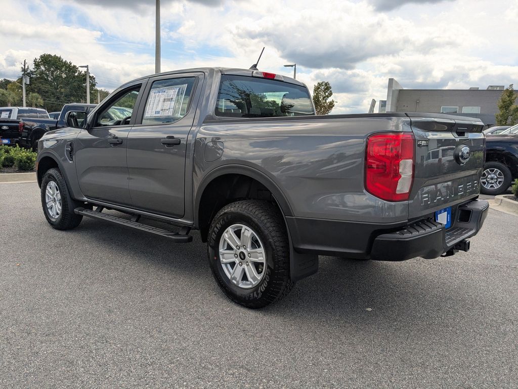2025 Ford Ranger XL photo 3