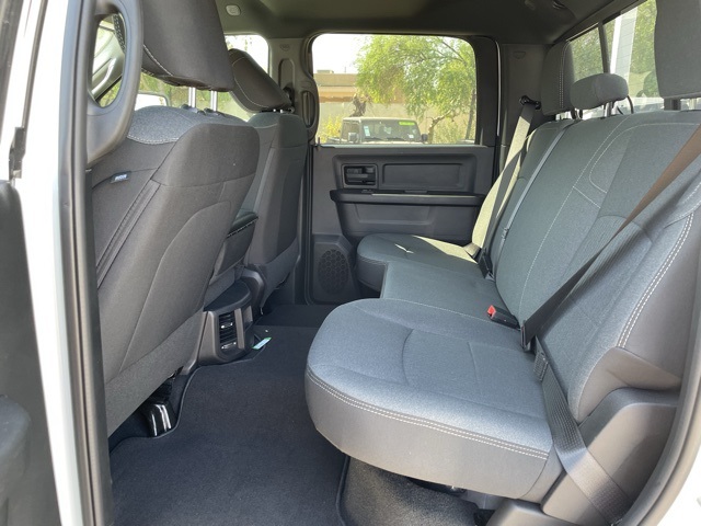 2024 Ram 3500 Tradesman photo 32