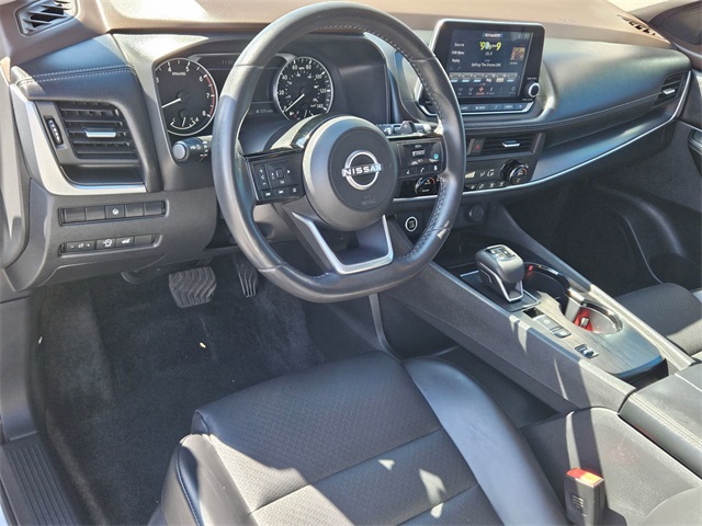 2023 Nissan Rogue SV photo 9