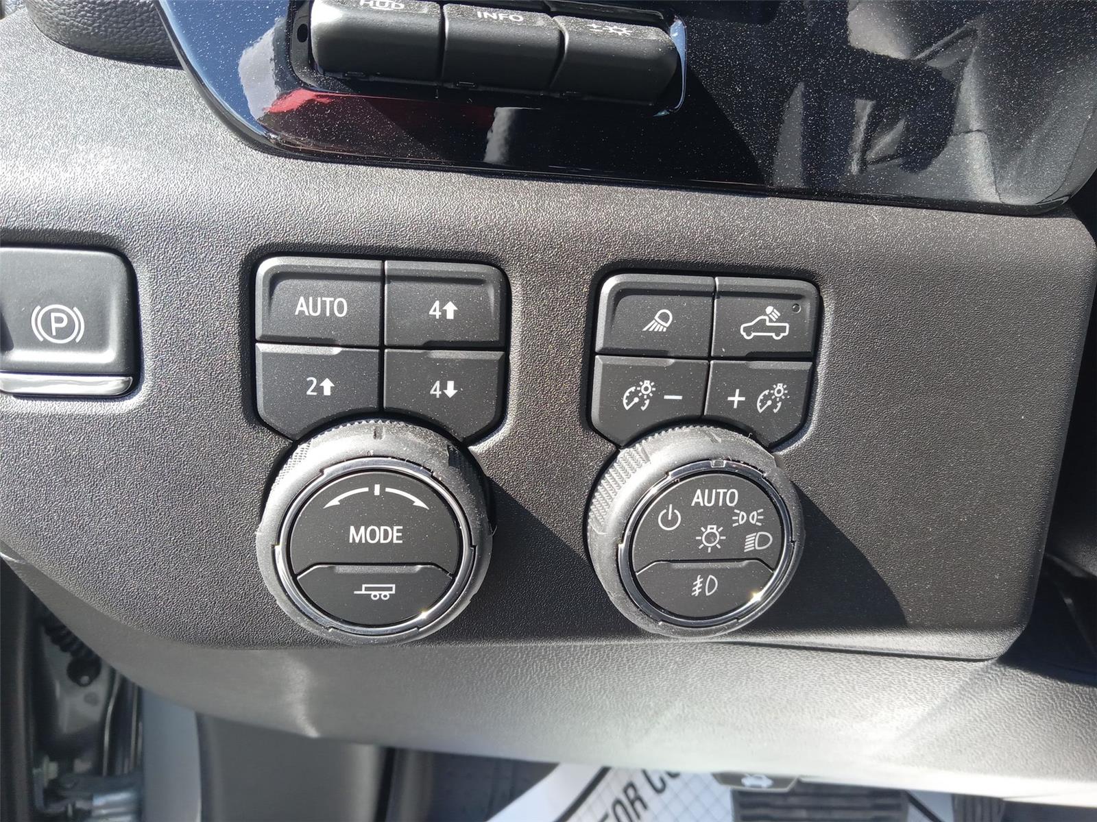 2026 Chevrolet Silverado 1500 High Country photo 19