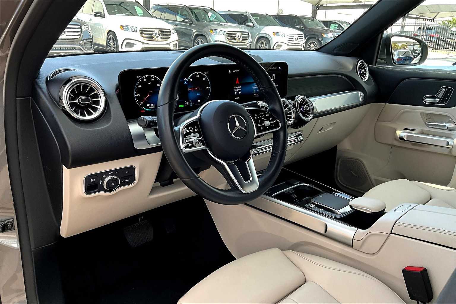 2023 Mercedes Benz EQB photo 16