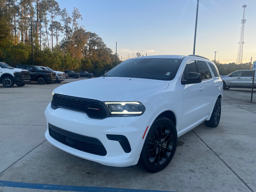 2023 Dodge Durango GT photo 3