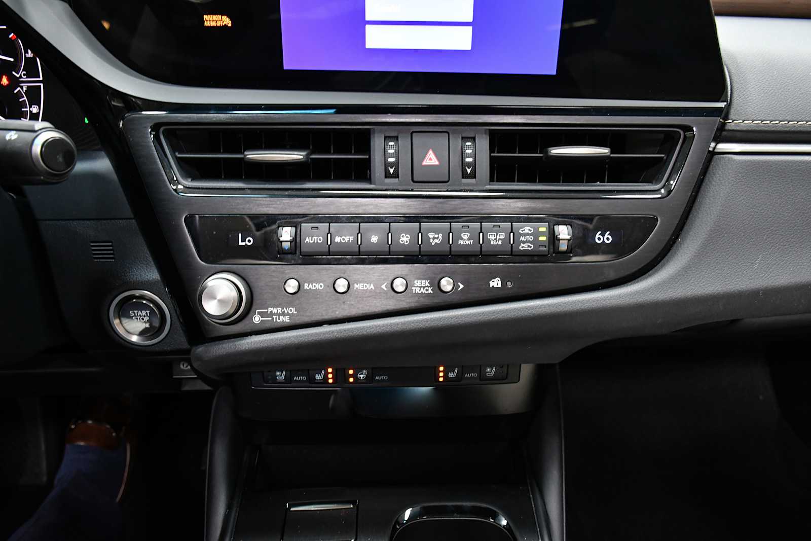 2024 Lexus ES 250 Premium photo 16